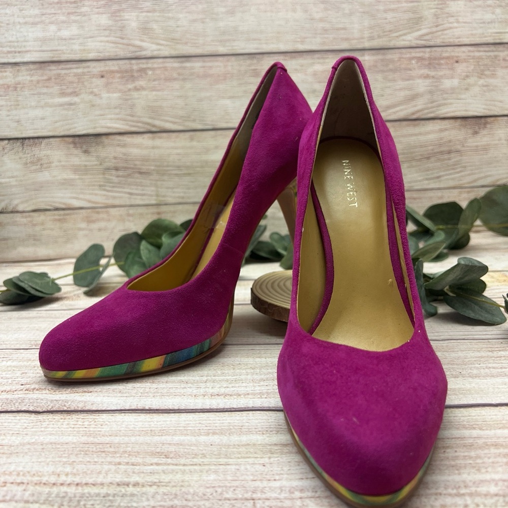 Nine West size 9. FUN heel